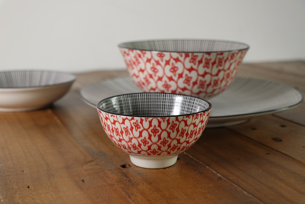 Black & Red Porcelain Dinnerware - Snack /Soup Bowl | Full House Lebanon