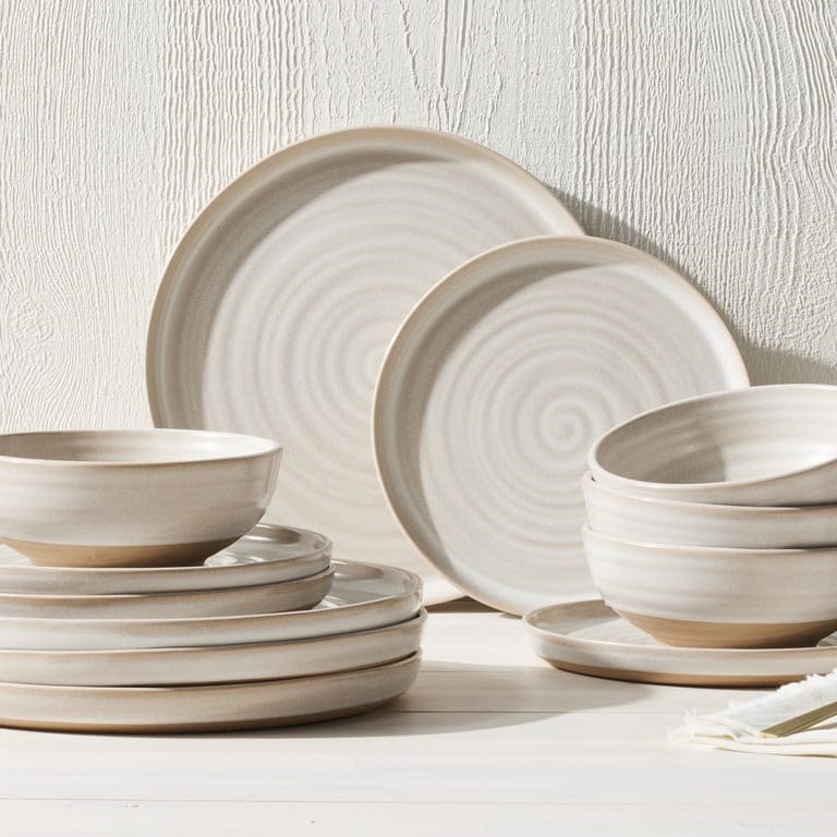Dosthoff Sandy Spiral Dinnerware Collection – Sold Per Piece - Flat plate | Full House Lebanon