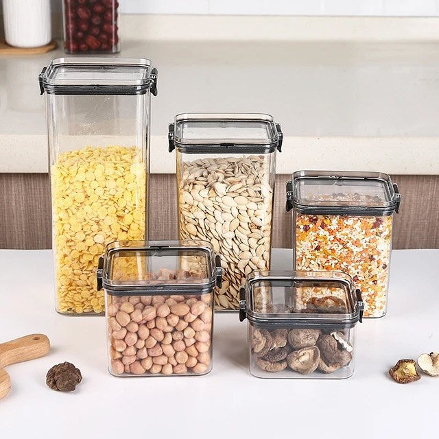 Airtight Acrylic Containers with Black Clips - 950 ml | Full House Lebanon