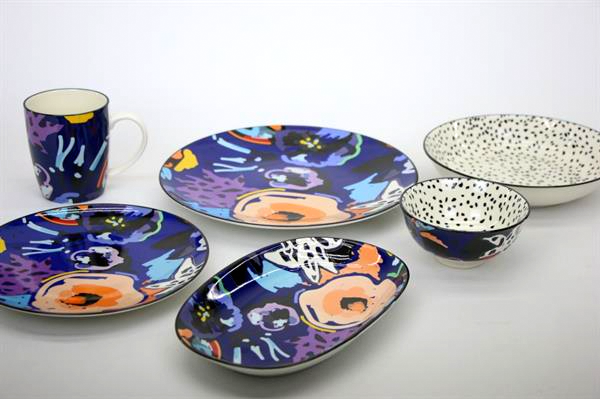 Porcelain Dinnerware with Vibrant Colors - Mug | Full House Lebanon