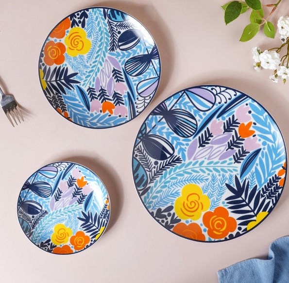 Porcelain Dinnerware with Vibrant Colors - Get 6 dessert plates | Full House Lebanon