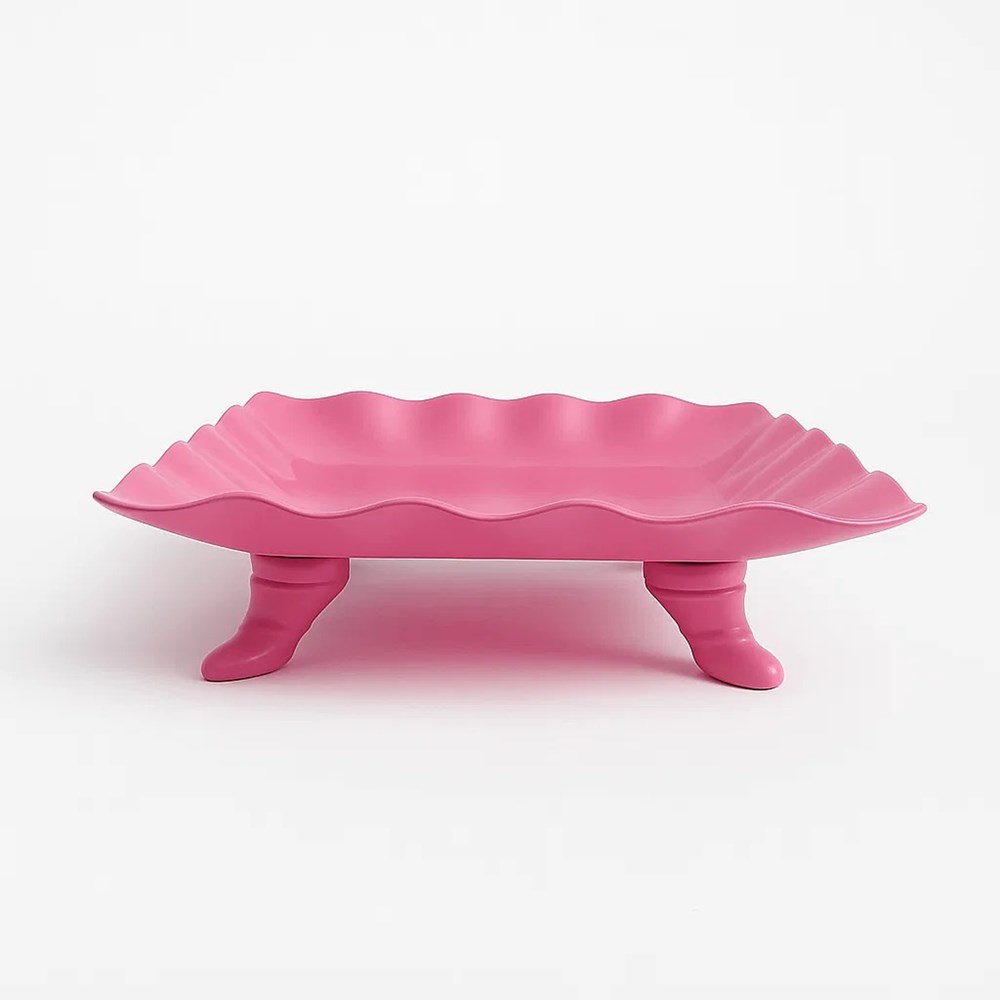 Plastic Wavy Pedestal Stand - Light Yellow | Full House Lebanon