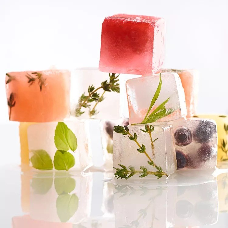 18-Grids Silicone Ice Tray - Red | Full House Lebanon