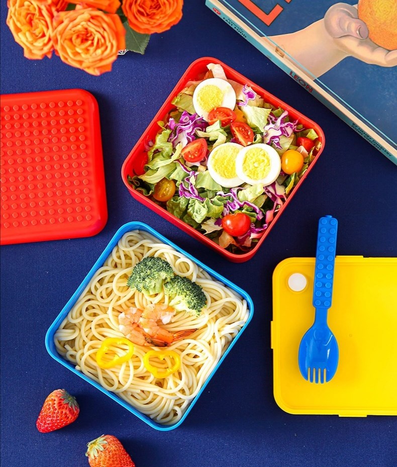 2-tiers Super Fun Lunch Boxes with a Spoon/Fork