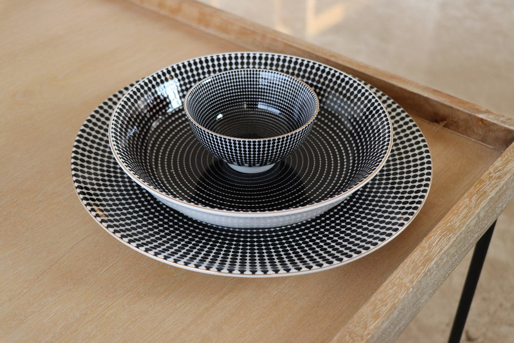 Black Dinnerware - Deep Plate | Full House Lebanon