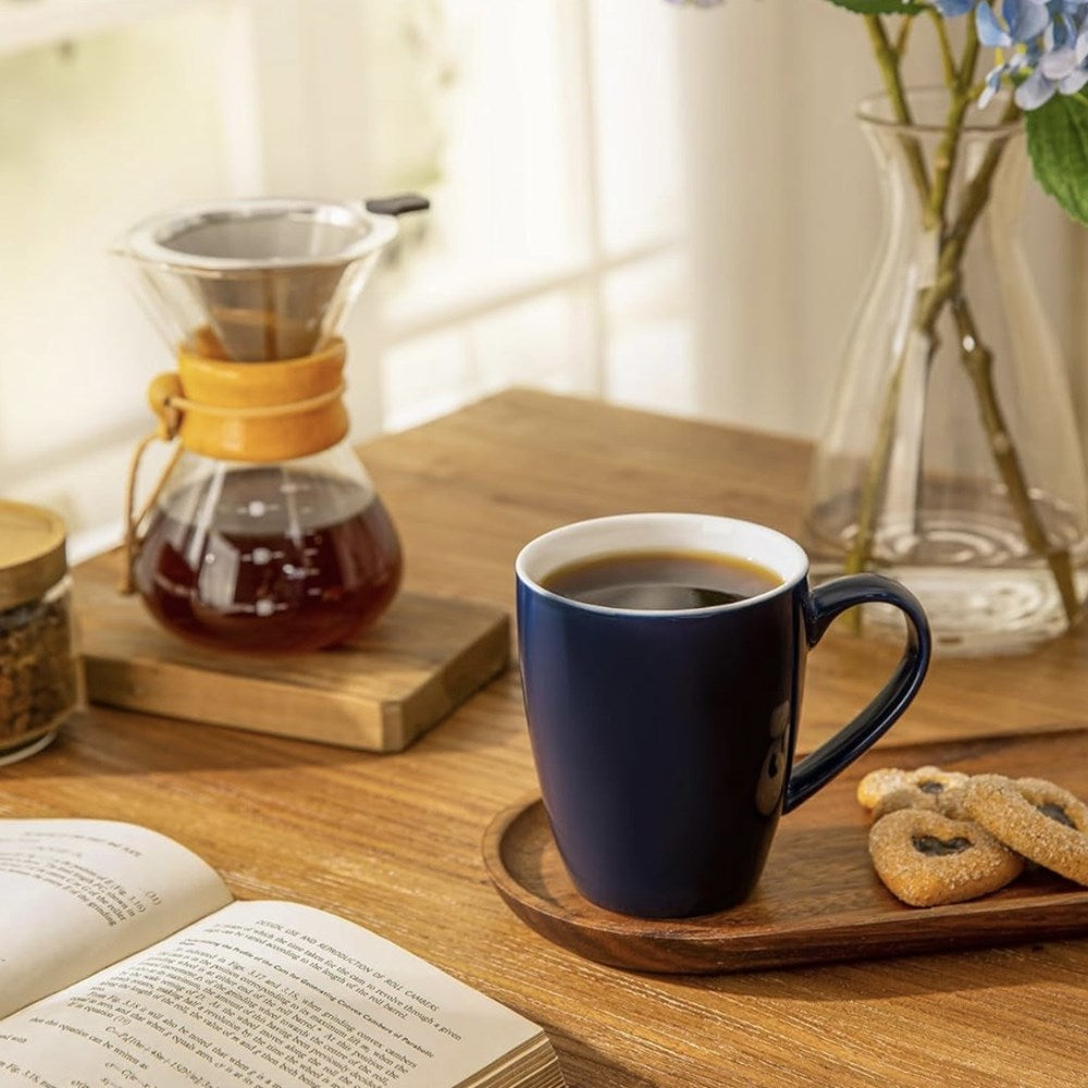 Glossy Porcelain Mug