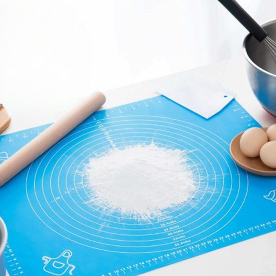 Silicone Baking Mat - Small, Red | Full House Lebanon